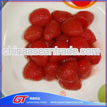 Preserved fruit canned strawberry in heavy syrup