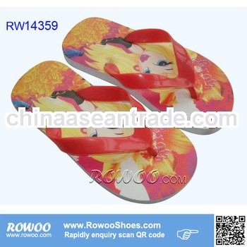 Pretty cartoon pritned flipflops for girl