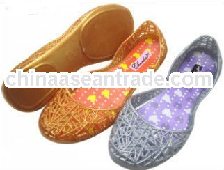 Pretty crystal jelly shoes for lady 2013