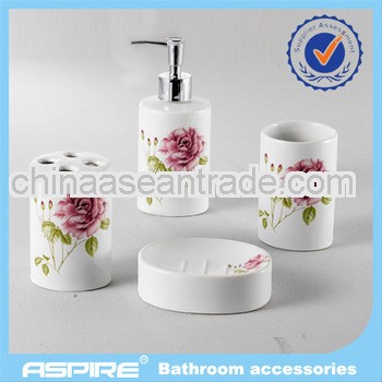 Printed pink rose ceramic bathroom set