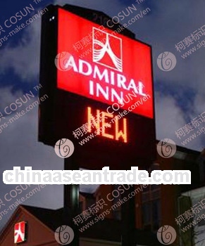 Programmable outdoor led pylon sign