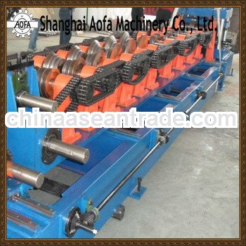 Quick c z change roll forming machine