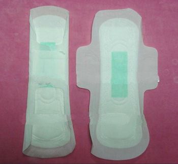 Regular disposable sanitary napkins for ladies