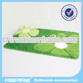 Rubber backing mat with tufted design