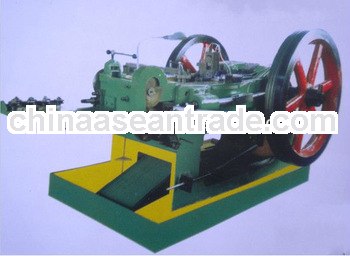 Screw Making Machine(Double-click the entire mold automatic cold heading machine)