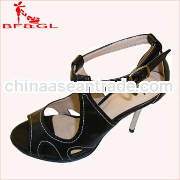 Uncovered Instep New Design Lady sandals PU Sole