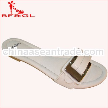 White Fashion Shoes Flat Sandal Women