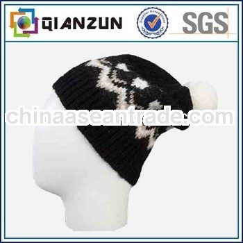 Wholesale Wool Beanie Caps With A Ball customed