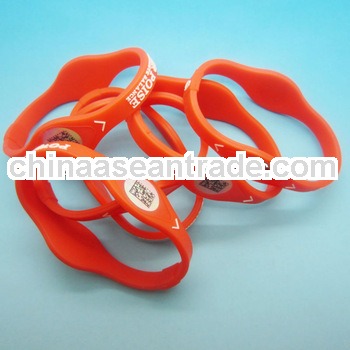 Wholesales Promotional OEM Sport Hologram custom silicone QR code power energy bracelet