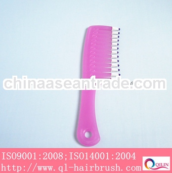 Wide tooth plastic hair comb
