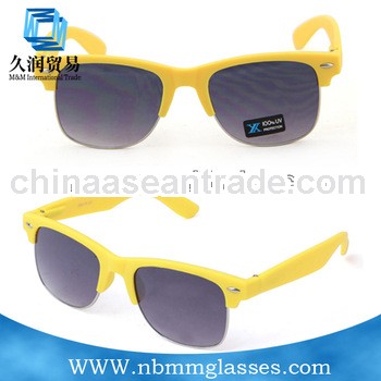 Yellow dazzle bright individuality sunglasses