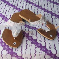 Flip Flops With Flower Motif