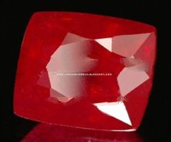 Batu Ruby / merah delima