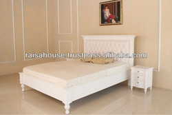 French Furniture - Bed Yazmeen, VINYL SOLIDE SUPER WHITE