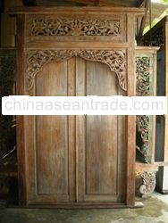 Carve door