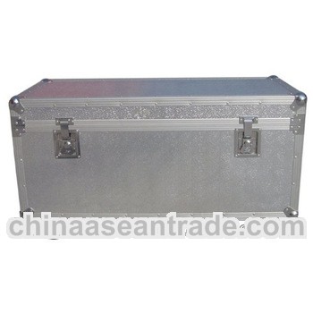 big empty functional wheel Aluminum tool box