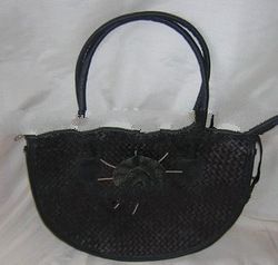 Sumangka Pandan Bag (Medium)