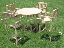 OUTDOOR FURNITURE SET