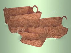 Rectangular storage basket of water hyacinth fibers/ Water hyacinth basket with handle (HS 3474/3)