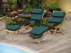 Teak garden Furniture Steamer with Green Cushion