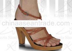 women casual comfort shoes, casual comfort sandal, casual leather shoes, lady shoes from Indonesian