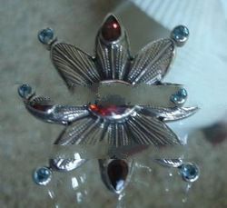 Sterling Silver Brooch with Flower Garnet & Topaz