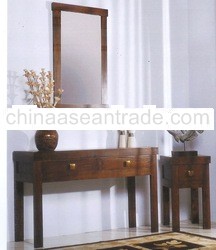 CONSOLE,MIRROR AND SMALL TABLE