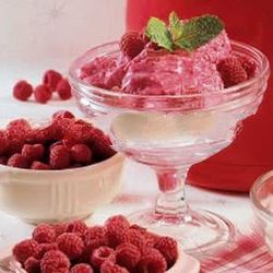 Raspberry flavors for dairy products