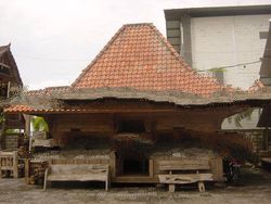 Mj 01 Wooden House