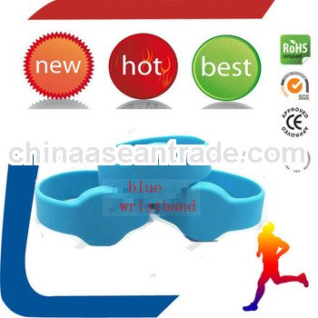 free sample rfid wristband silicone with soprts wristband