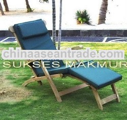 Teak Steamer Chair And Cushions Furnitures