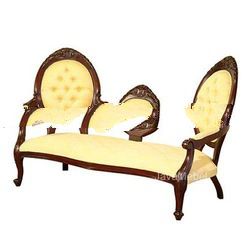 MAHOGANY FURNITURE OF CAMEO TRIPLE CHAISE