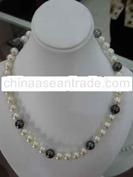 SOUTH SEA PEARL NEKLACE