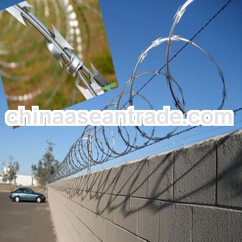 galvanized twisted fence wire/razor barbed wire