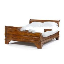 Sleigh Bed