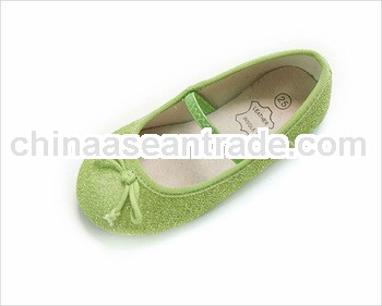 grils dance casual style with elastic green color