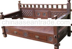 ANTIQUE DAY BED ADB022