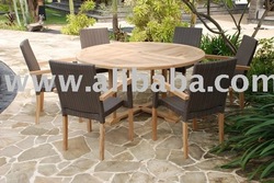 Bristol Round Table with Woven Stacking ventura Chairs