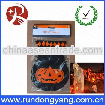 hallowmas decorative bag with candy