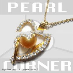 Heart Shaped Solid 22K Gold Pendant With South Seawater Pearl