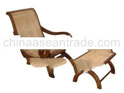 Lazy chair w/ rattan Chair