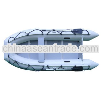 inflatable boat/outboard motor boat