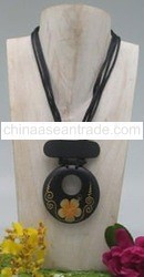 WOODEN NECKLACE