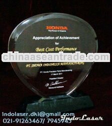 AWARD RESIN,KAYU,FIBER,AKRILIK,LOGAM,TROPHY, PLAKAT LASER,TROFI ACRYLIC,GRANIT,GOLF,LOGAM,MURAH BAGU