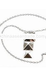 Glam Square Necklace