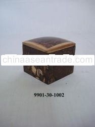 WOODEN COCONUT INLAY BOX