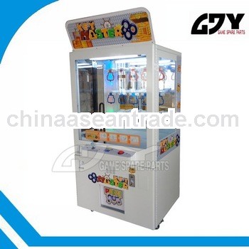 key master push keyhole prize game machine