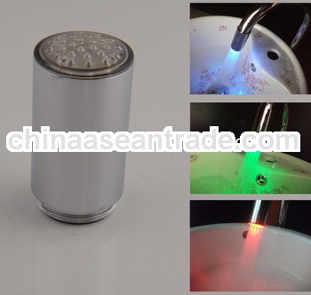 led faucet head temperature sensor kitchen faucet light