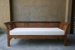 Legian Daybed With Cushion