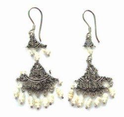 925 Sterling Silver Freshwater Pearl Dangling Earring